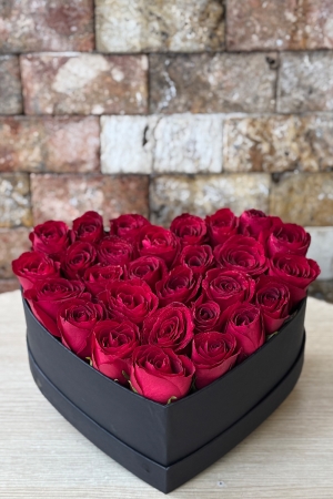 25 Roses in a Heart Box